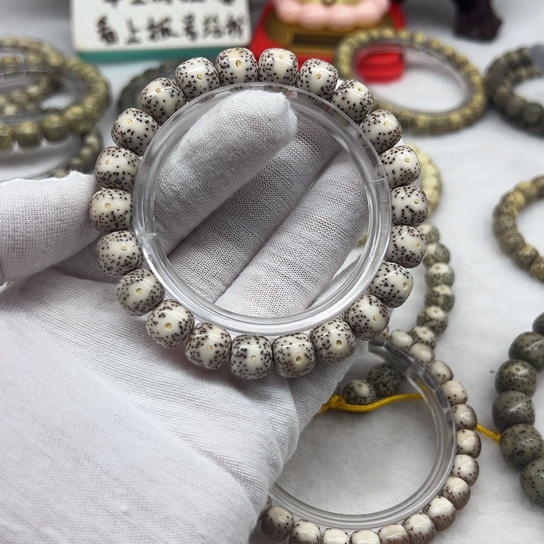 手串星月菩提10×9奶奶灰丹凤眼  20