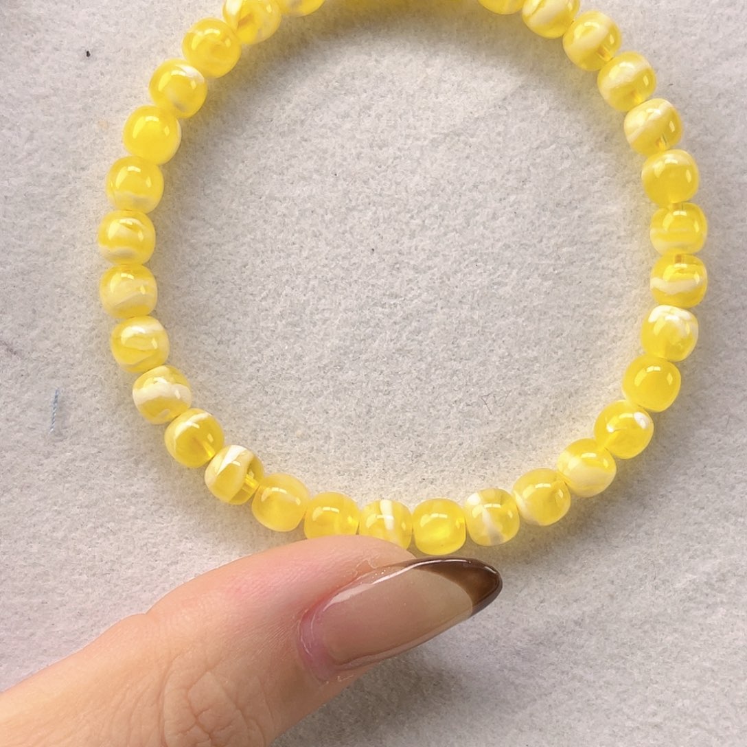 蜜蜡手串未镶嵌6m金瓷白
