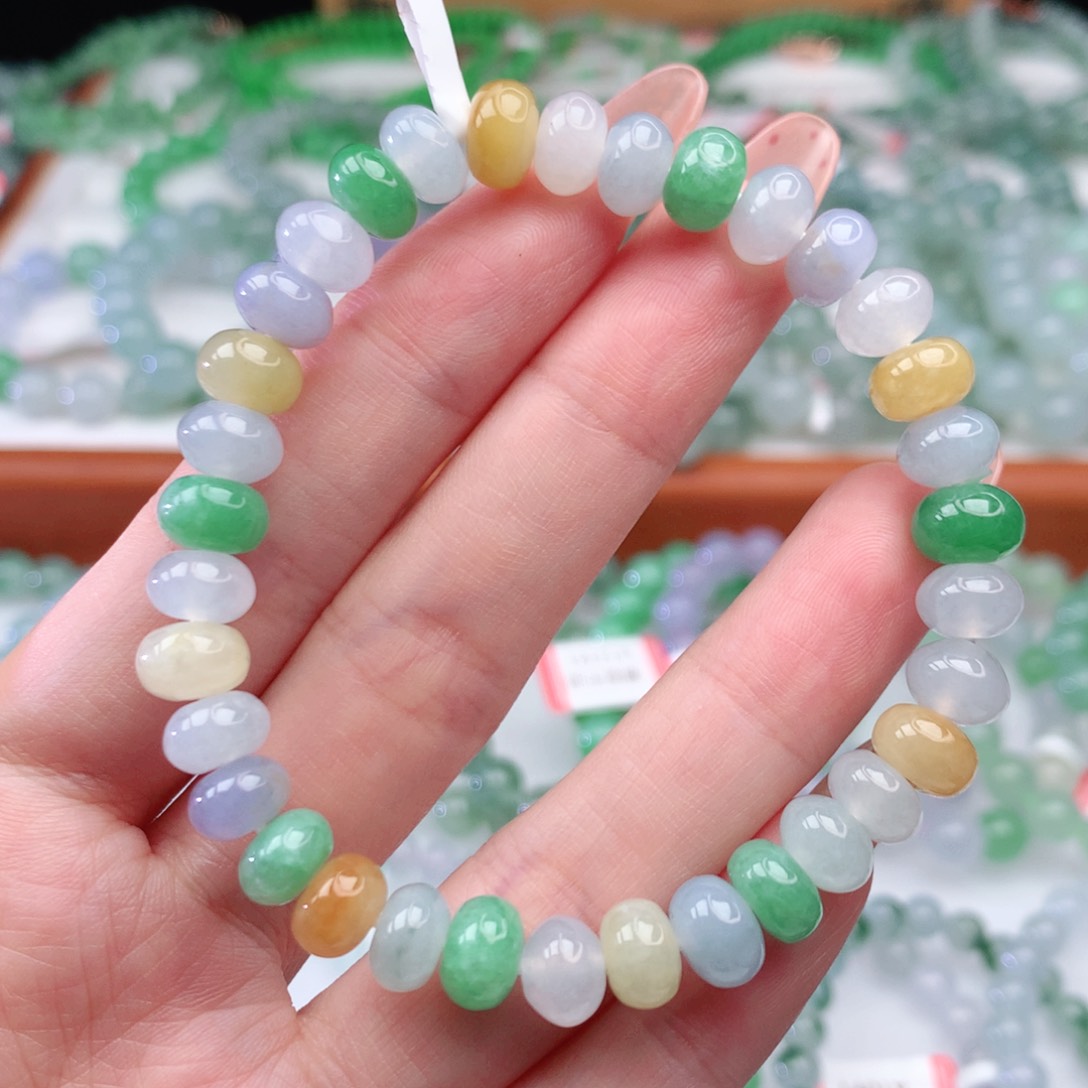 翡翠手链未镶嵌翡翠