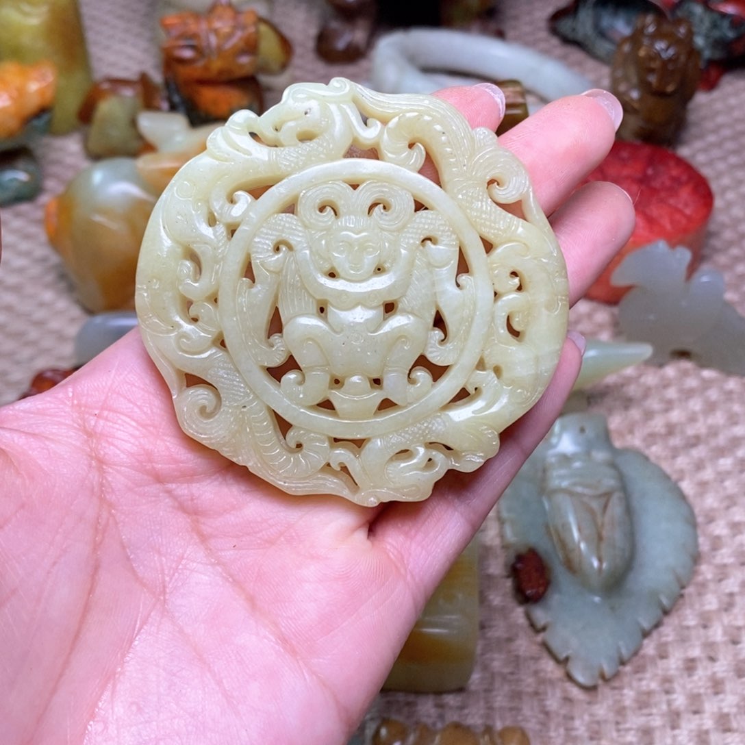 白玉菩提吊坠白玉菩提白玉菩提摆件