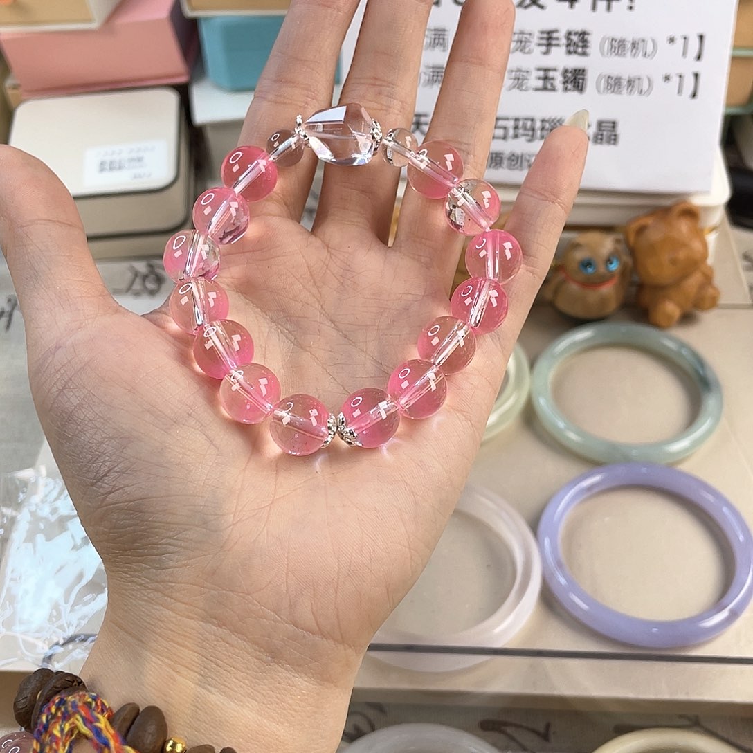 针钠钙石手饰合金