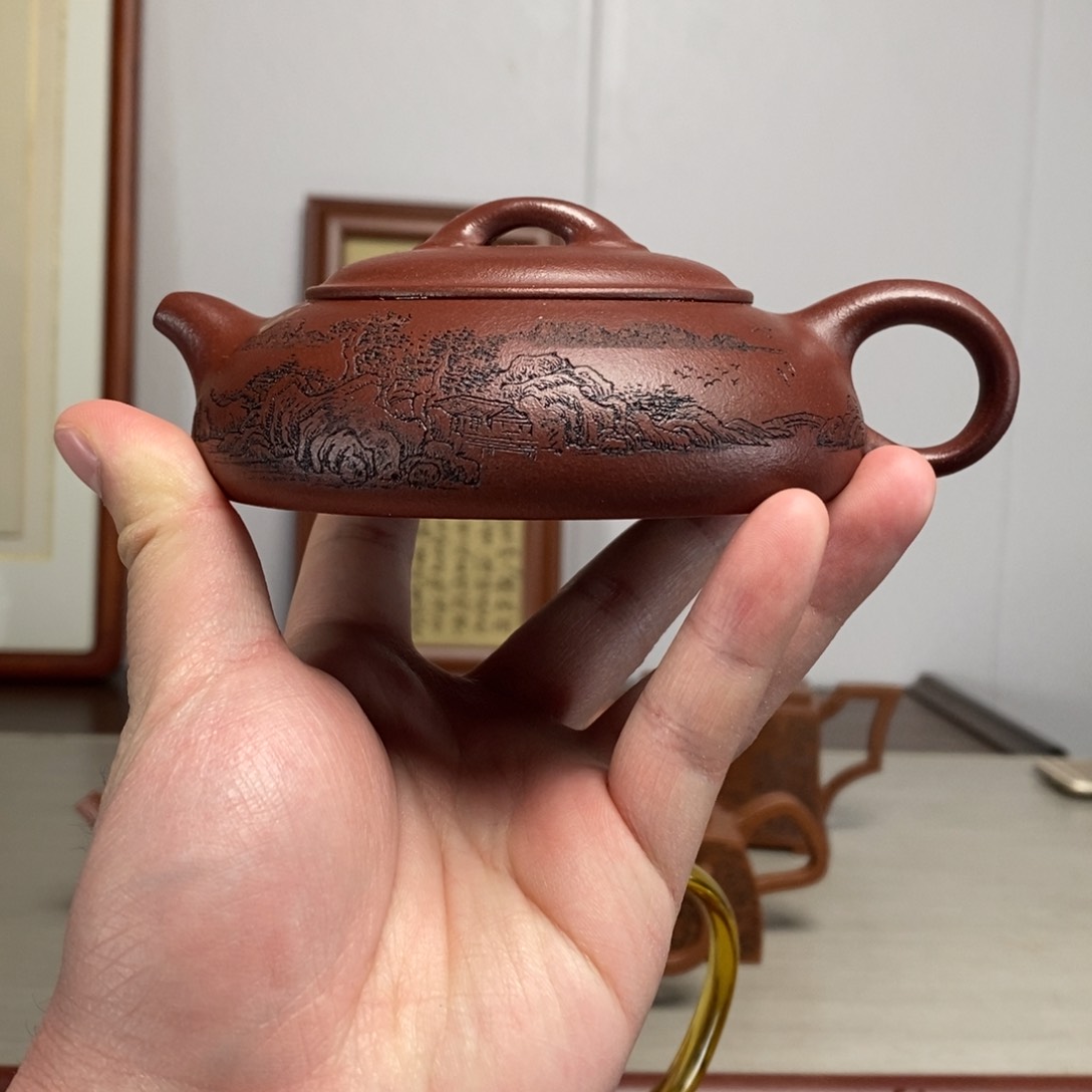 紫砂茶壶原矿泥料传统工艺制作