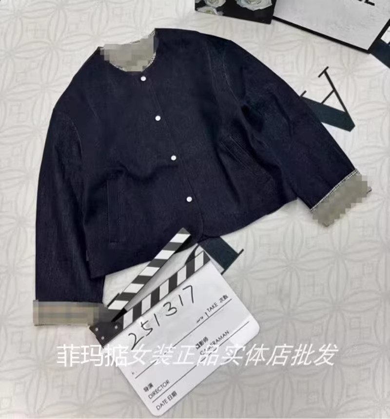 菲玛掂251317正品2025秋冬新款时尚气质显瘦圆领牛仔上衣女装外套