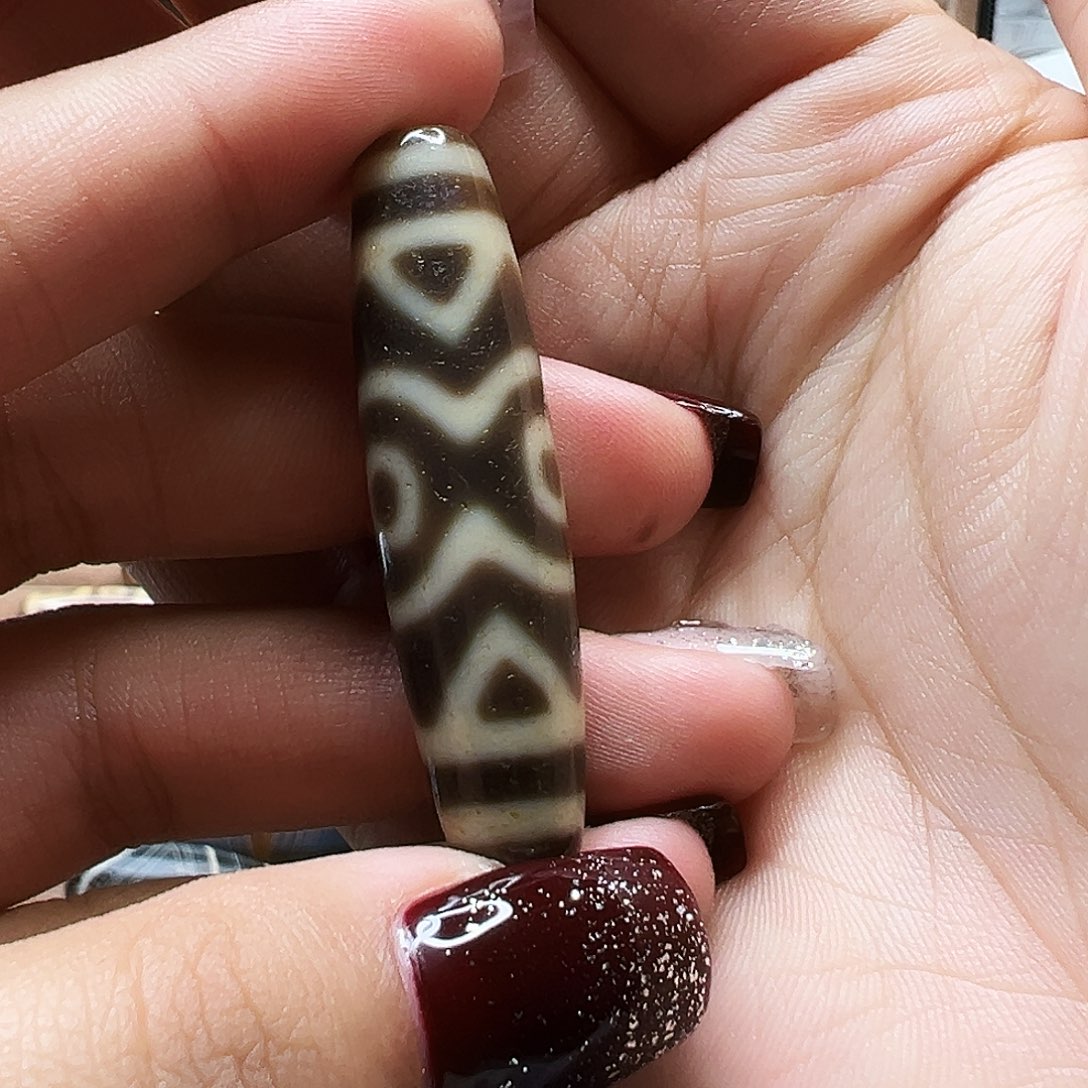 大***生玛瑙/玉髓未镶嵌颈饰