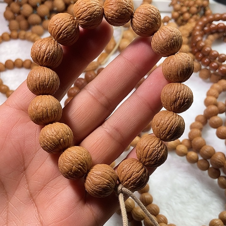 木质类猴头核桃风雨手串