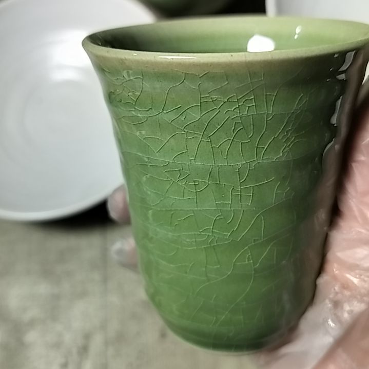 盘瓷片陶瓷杯盘壶碗都有