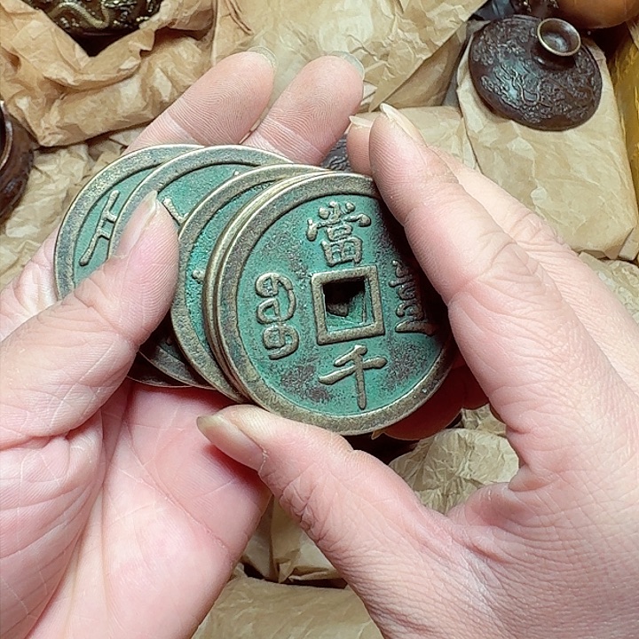 铜器摆件收收藏藏