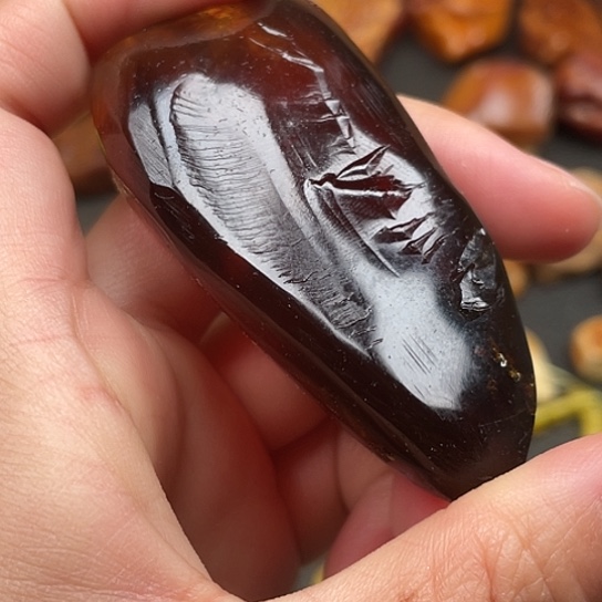 定制琥珀缅甸棕红原石