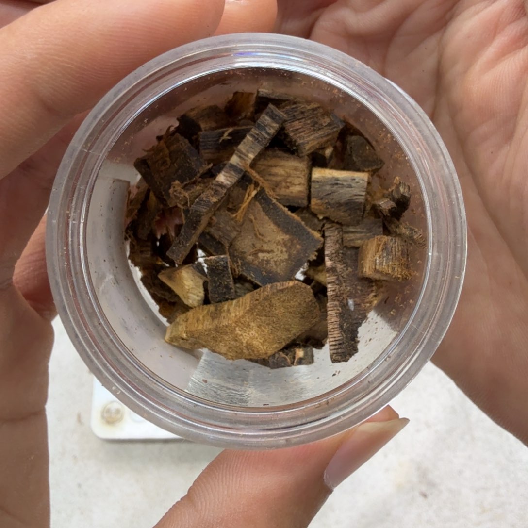 沉香碎屑沉香10克边角料多样性发一
