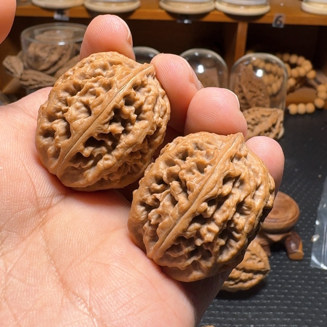 文玩核桃把件超***爸绣花枕