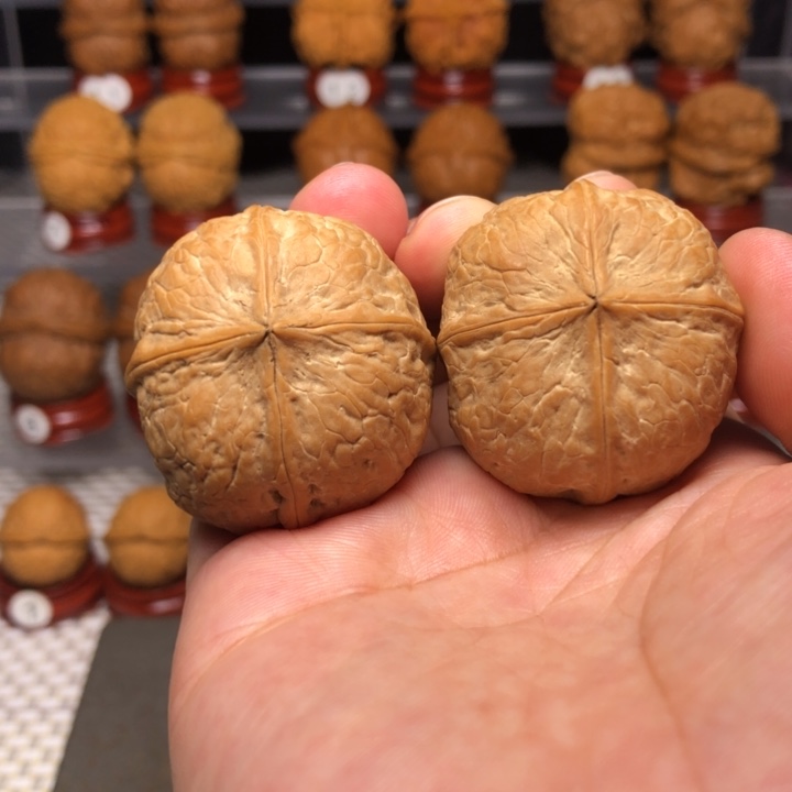 ꧁***꧂把件文玩核桃200玲珑骰子