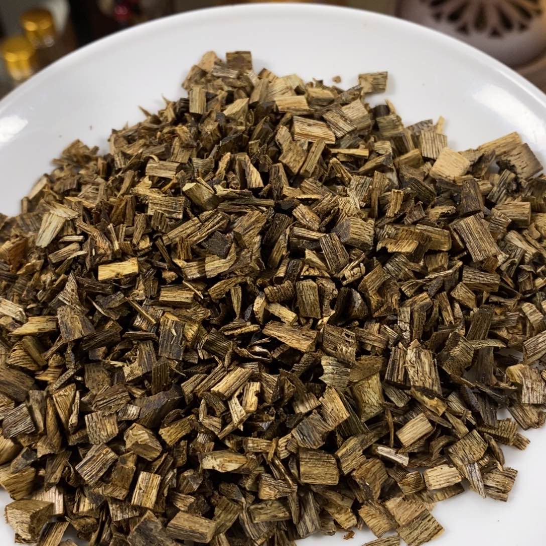 沉香沉香碎屑乌身圆叶55克