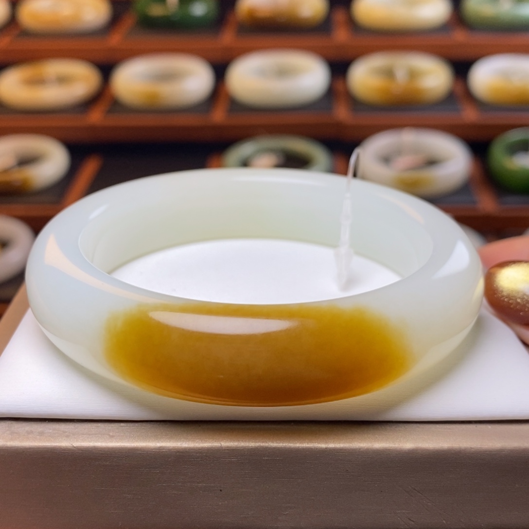 未镶嵌手镯和田玉57.5圈