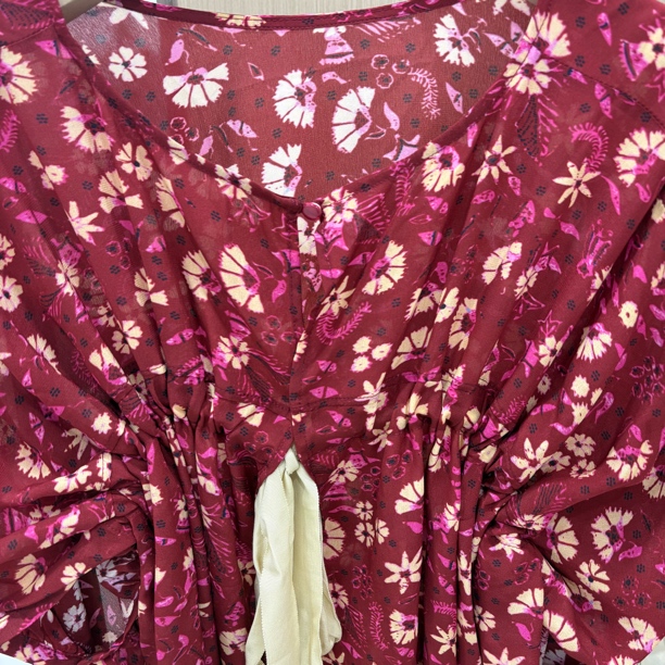 YEVACHAO红色花纹短袖上衣2212