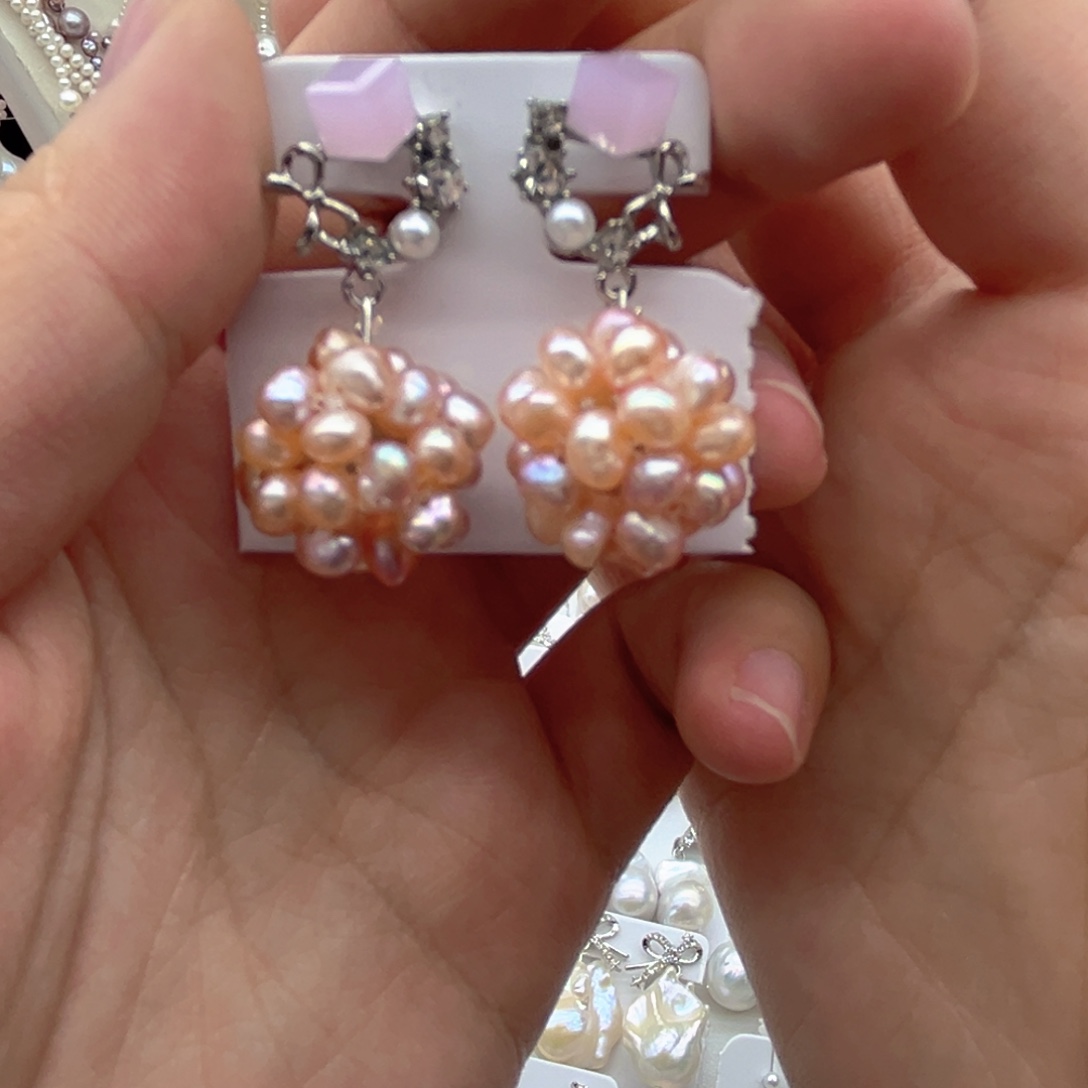 颈饰未镶嵌淡水珍珠