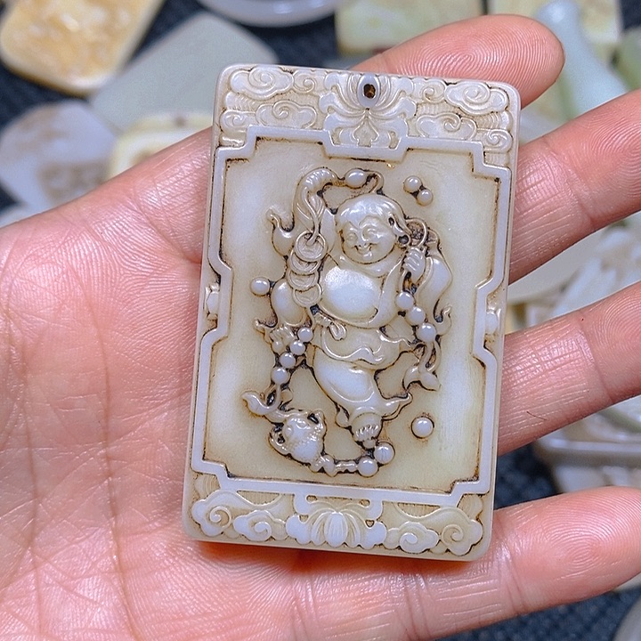 未镶嵌手链和田玉（糖玉）