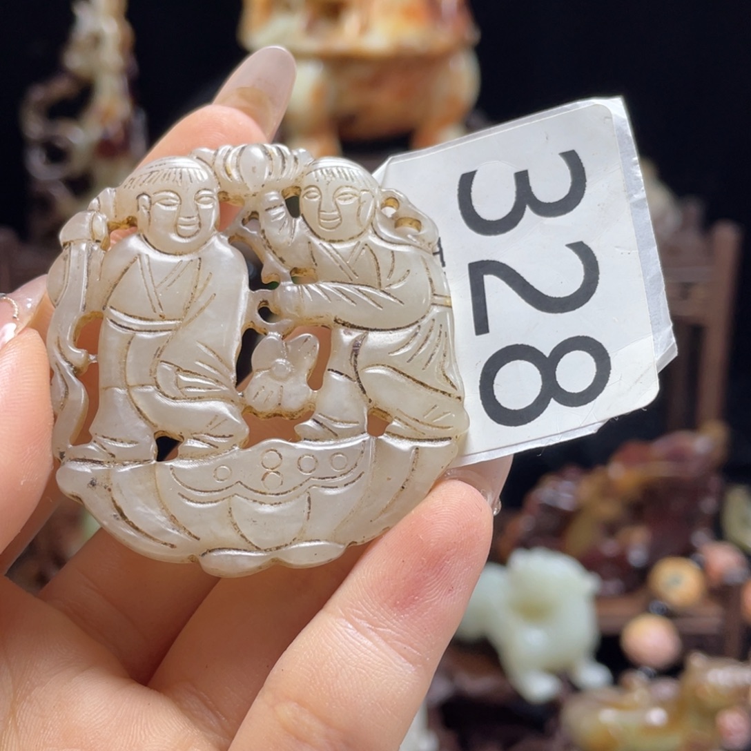 和田玉未镶嵌颈饰