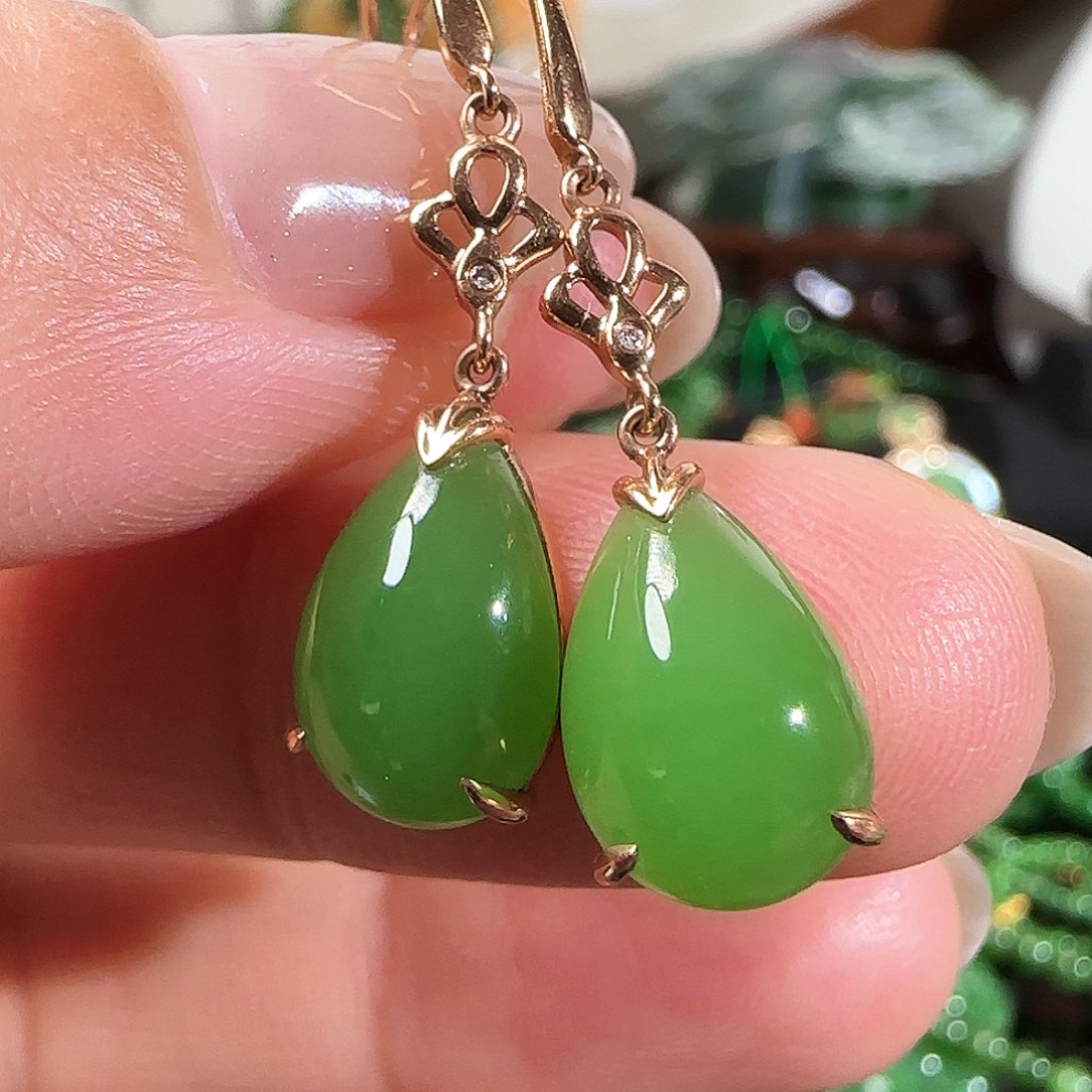 和田玉（碧玉）耳饰18K金镶嵌