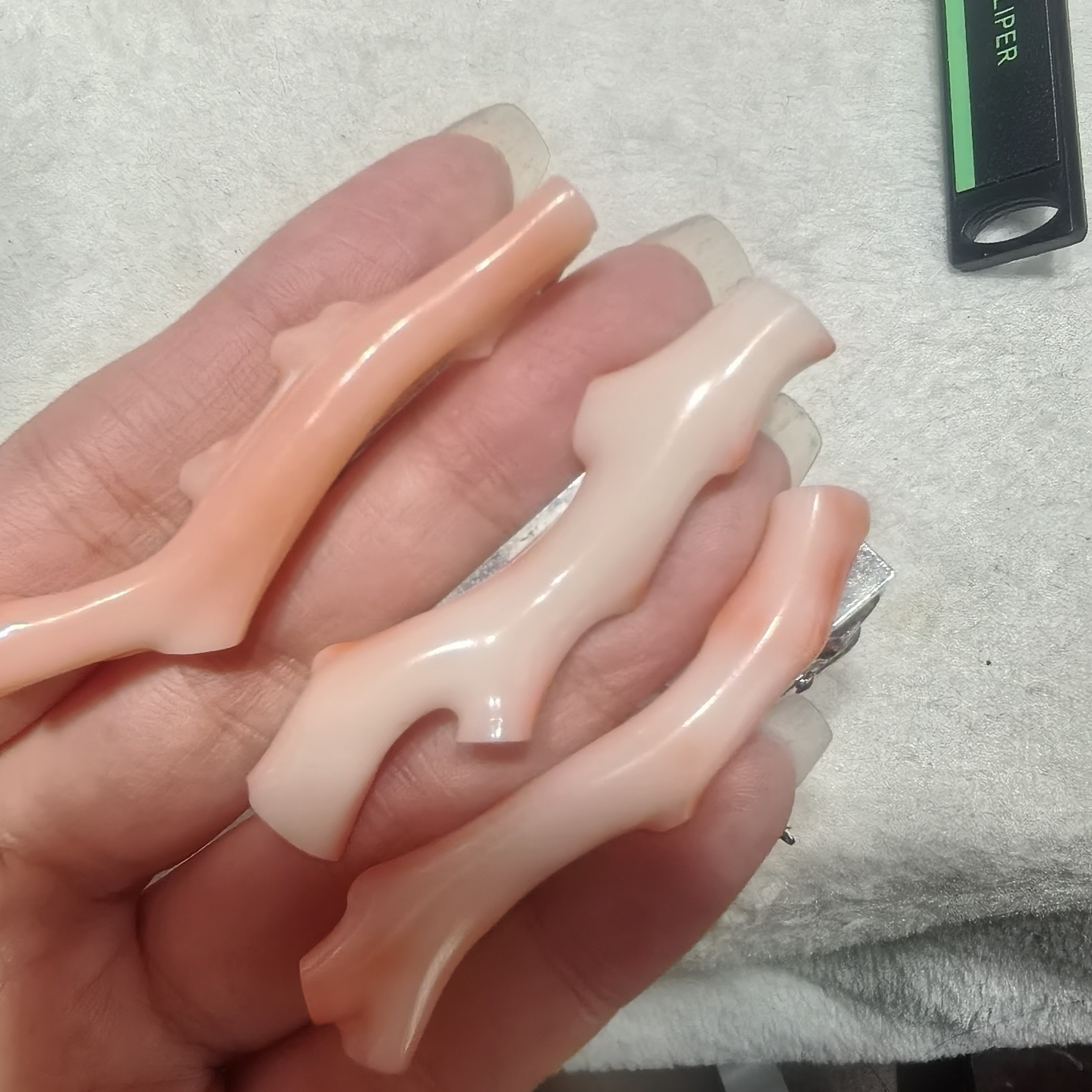 天然红珊瑚饰品热