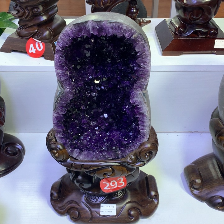紫晶大型摆件（非配饰）未镶嵌日*