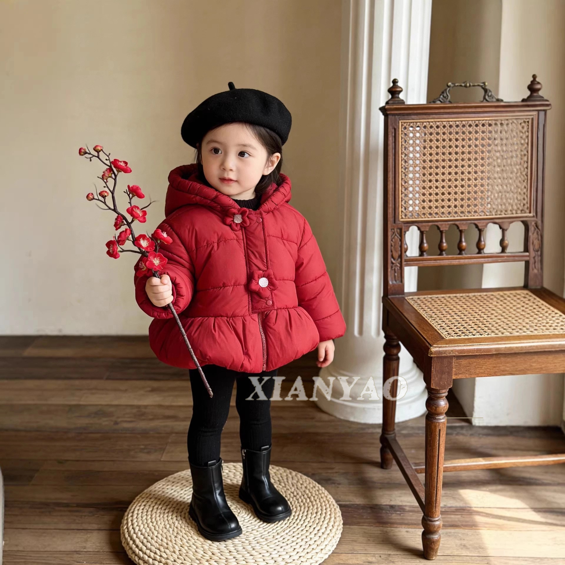 冬季儿童加绒加厚可爱拜年服连帽款外出棉衣ZY-J-D41