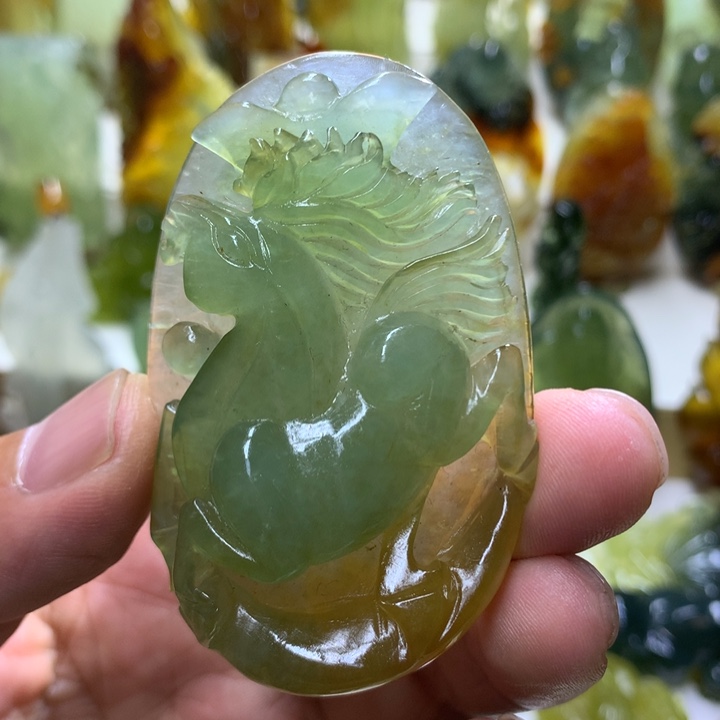 蛇纹石玉珠宝半成品未镶嵌