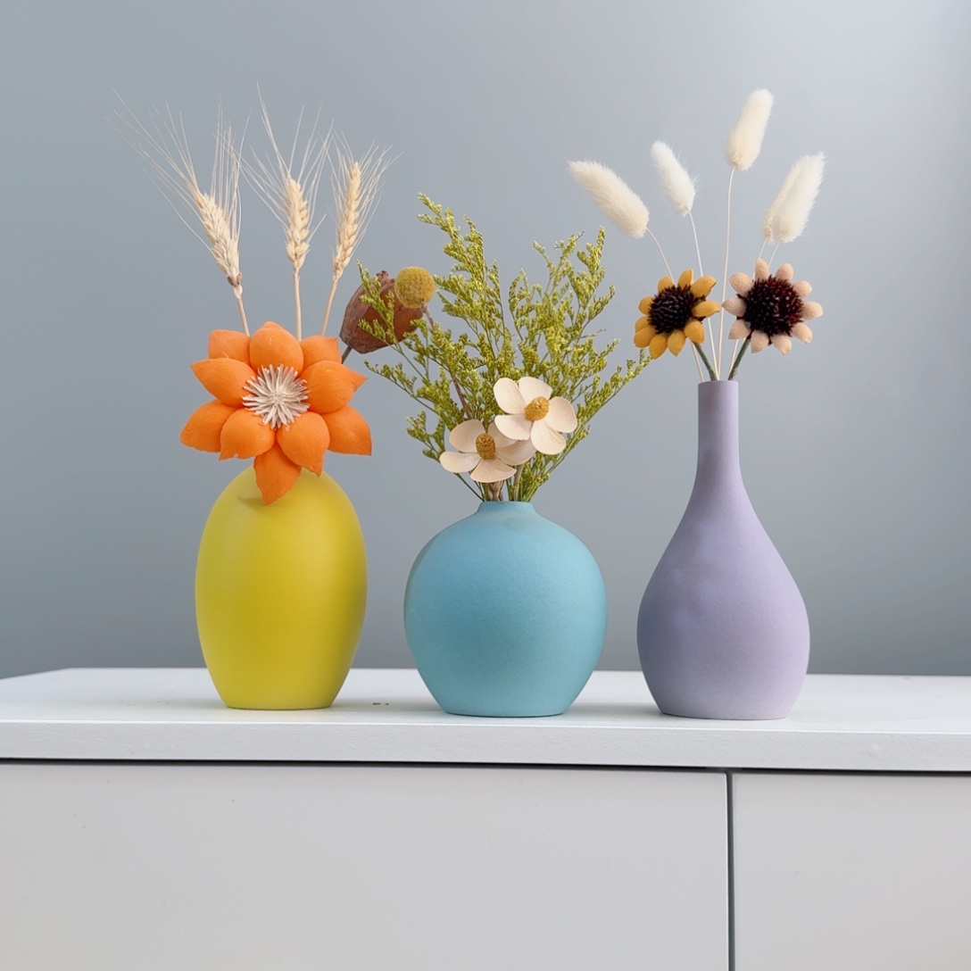摆件陶瓷小花瓶含花总高约20-30cm