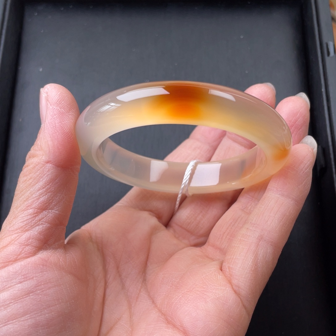 玛瑙/玉髓手镯未镶嵌53圈口