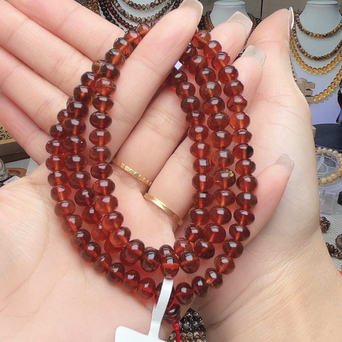 琥珀未镶嵌裸石7+