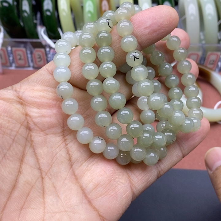 和田玉未镶嵌手链卡8