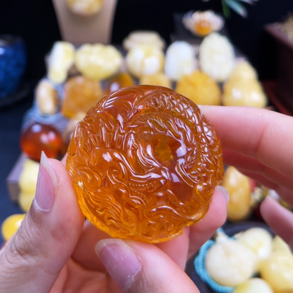 【闪购商品】未镶嵌琥珀珠宝奇石