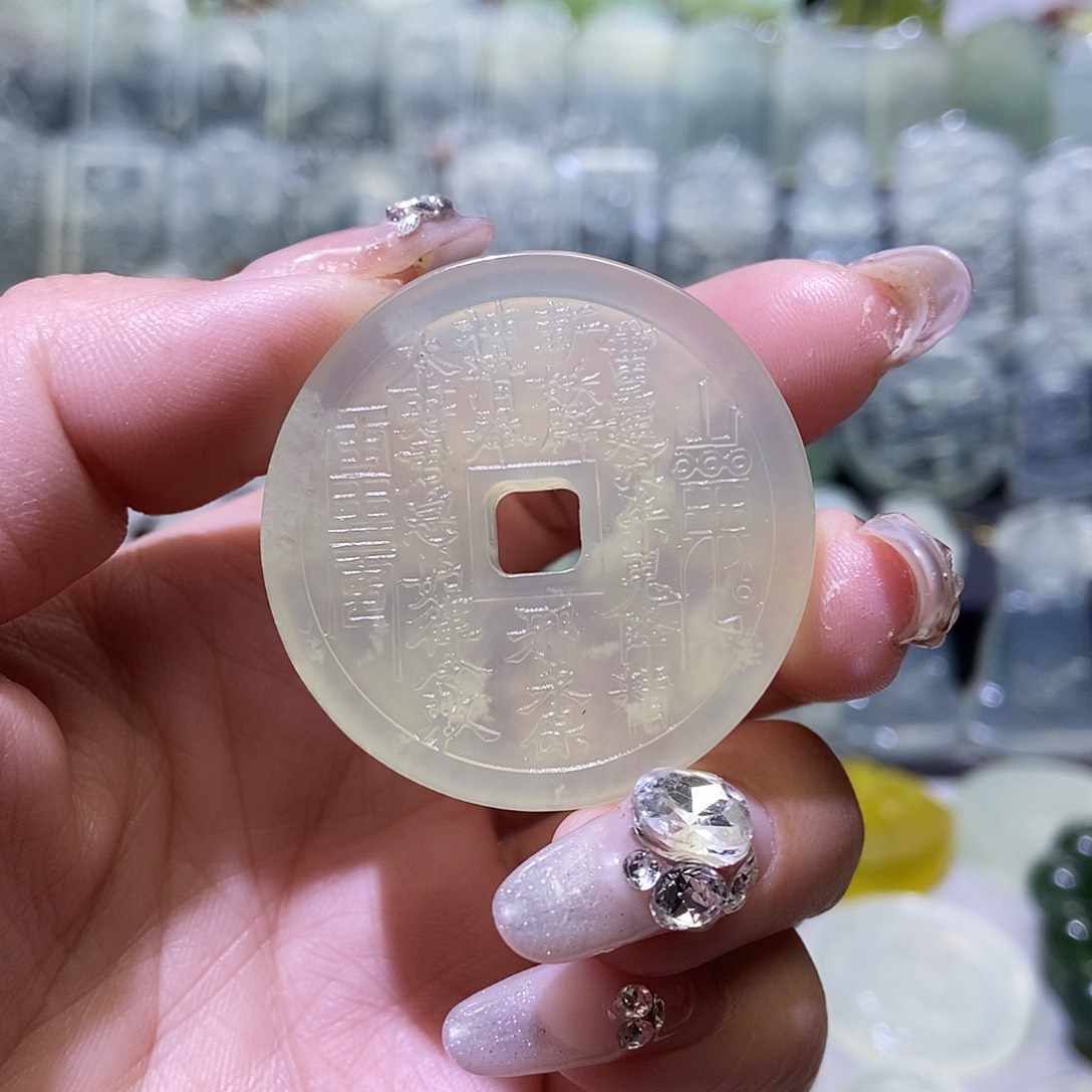 岫玉吊坠未镶嵌吊坠