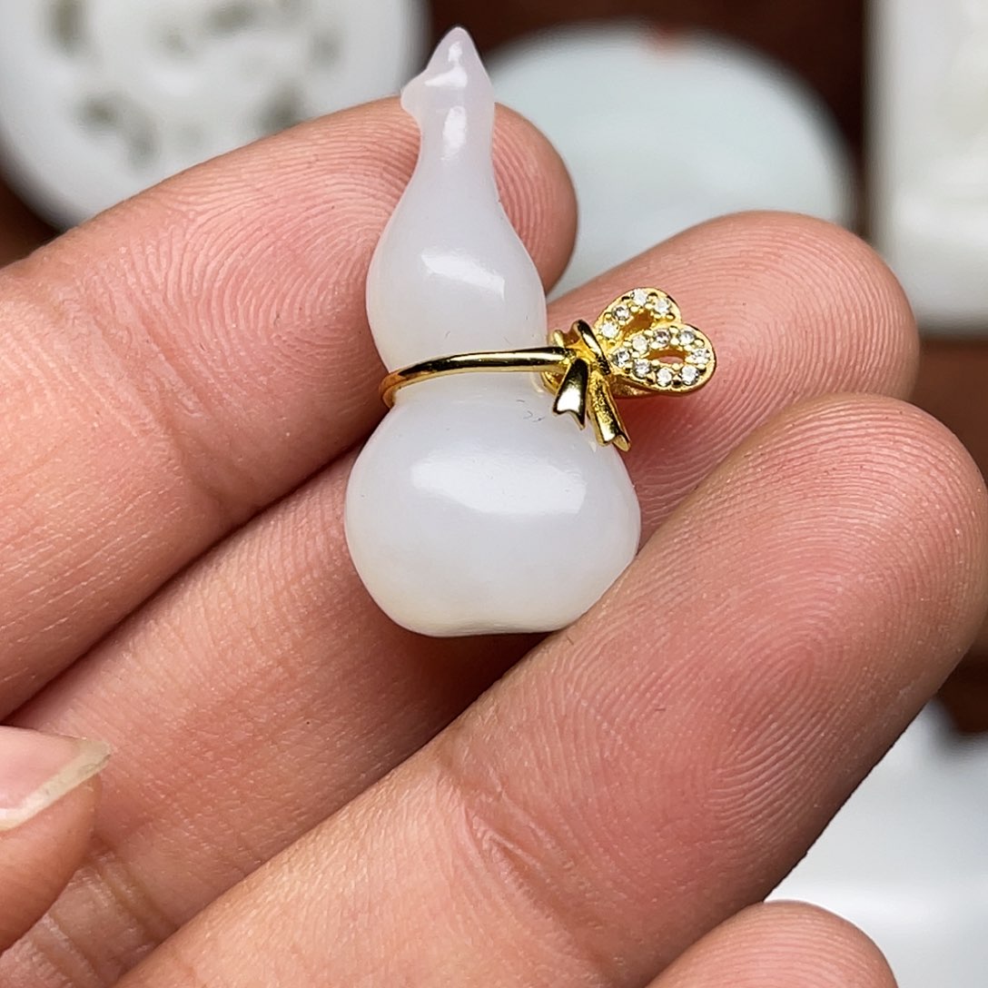 和田玉颈饰银S925镶嵌