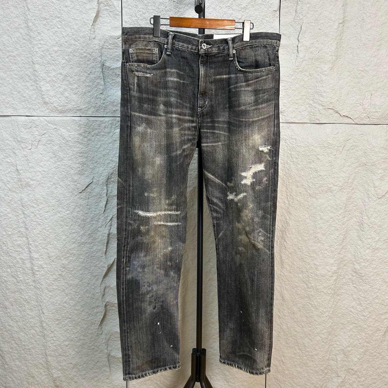 99新 Neighborhood/左邻右里 牛王水洗破坏牛仔裤 XL码 ys000350