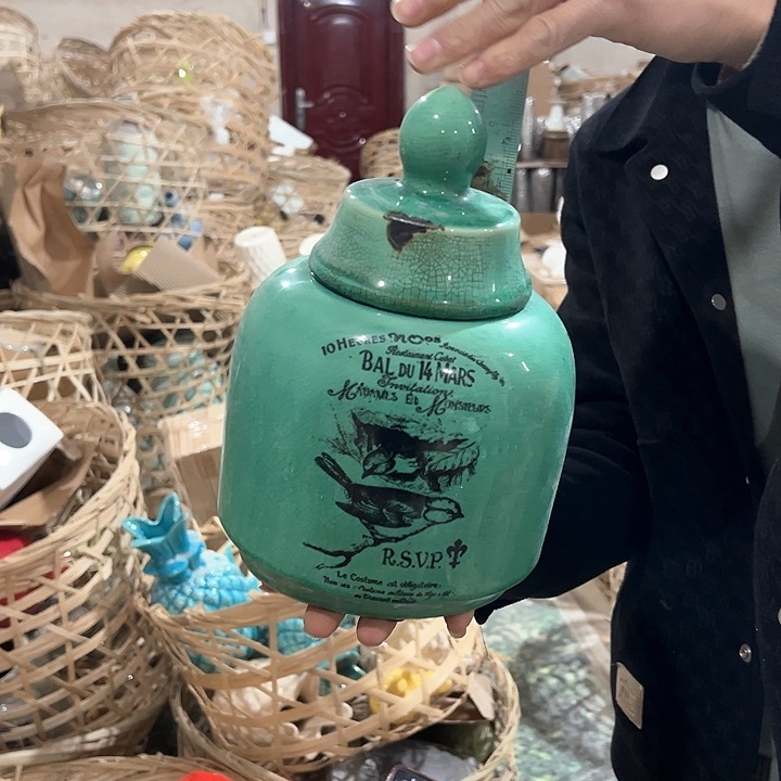 瓶高度25厘米口径9厘米微瑕捡漏