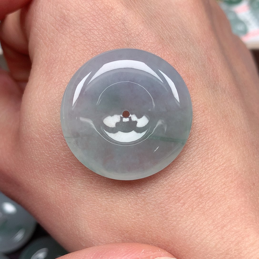 翡翠颈饰未镶嵌平安扣吊坠