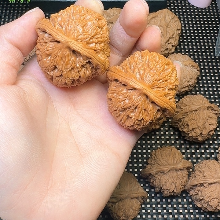 文玩核桃吊坠水龙纹42