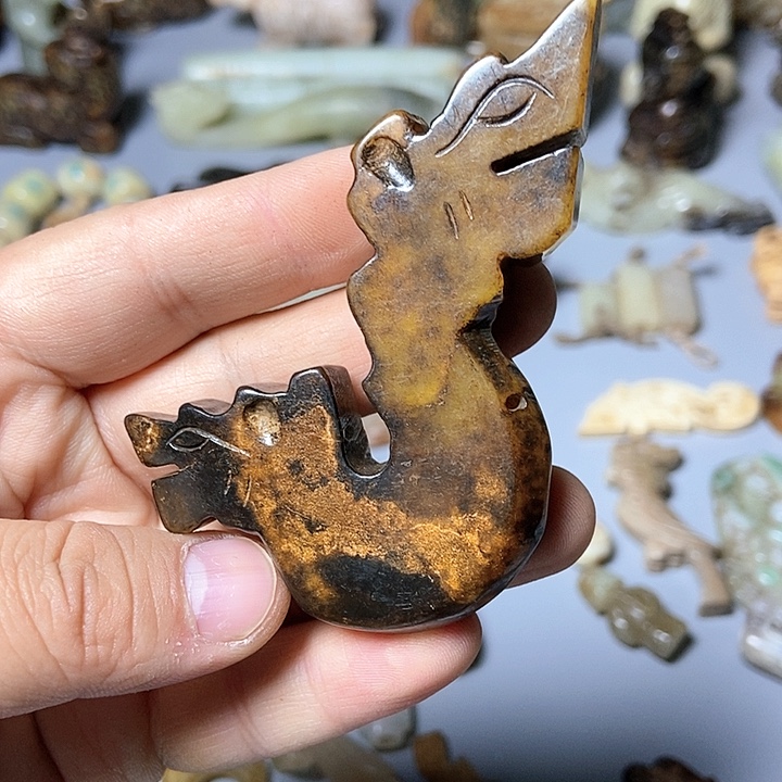 和田玉未镶嵌颈饰54