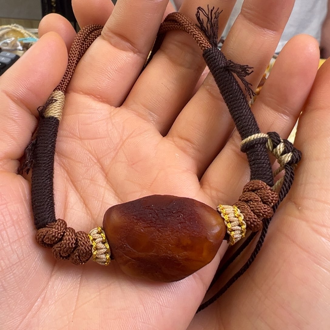 蜜蜡裸石未镶嵌蜜蜡