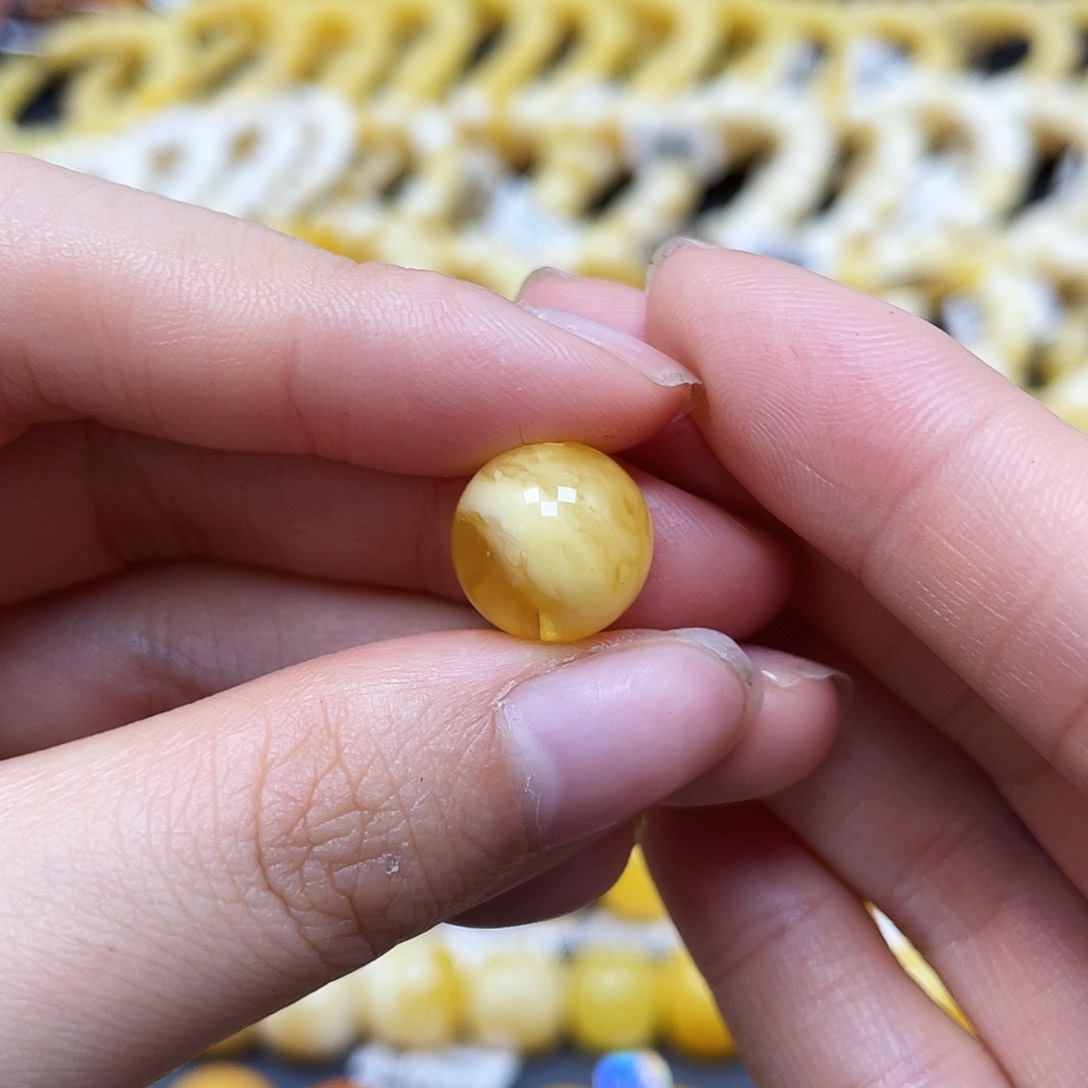 未镶嵌琥珀裸石圆珠12mm福利