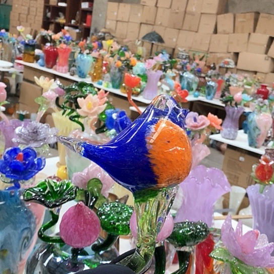 无铅玻璃花瓶高45厘米宽9厘米