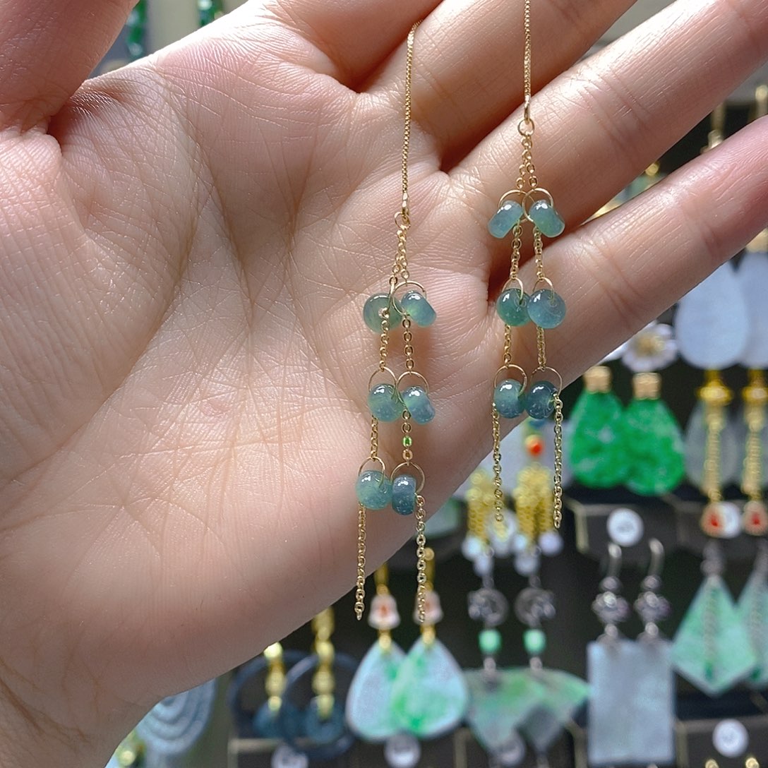 未镶嵌翡翠耳饰翡翠