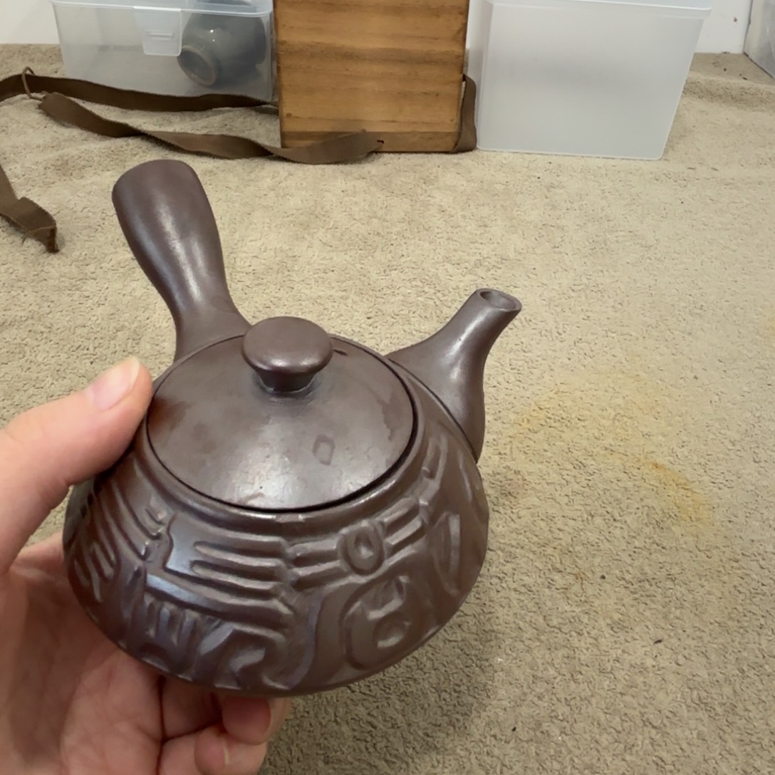 瓷片非常好看漂亮的物品 