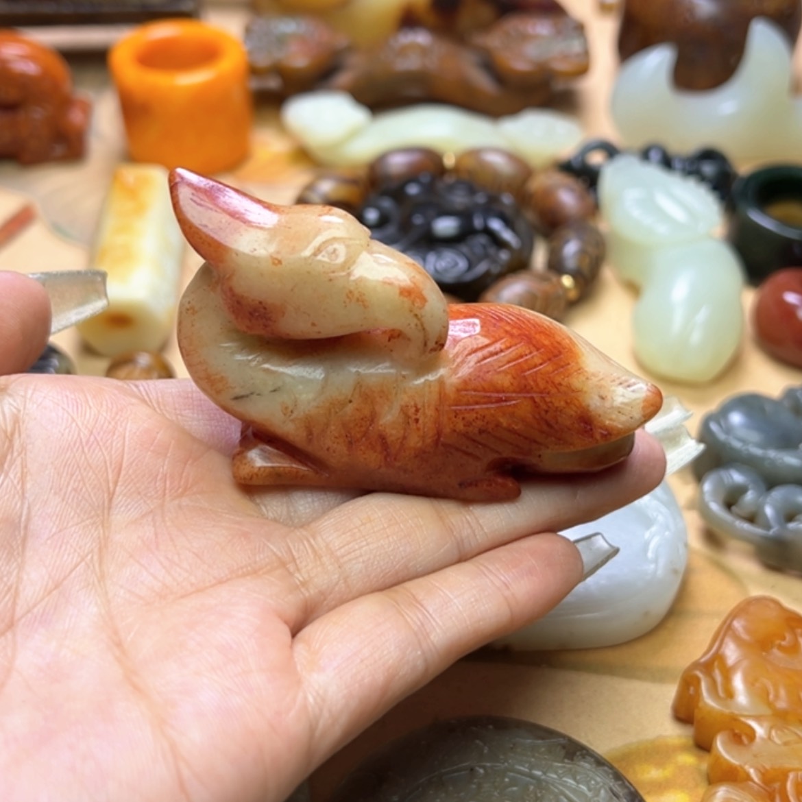 【闪购商品】蛇纹石玉颈饰未镶嵌