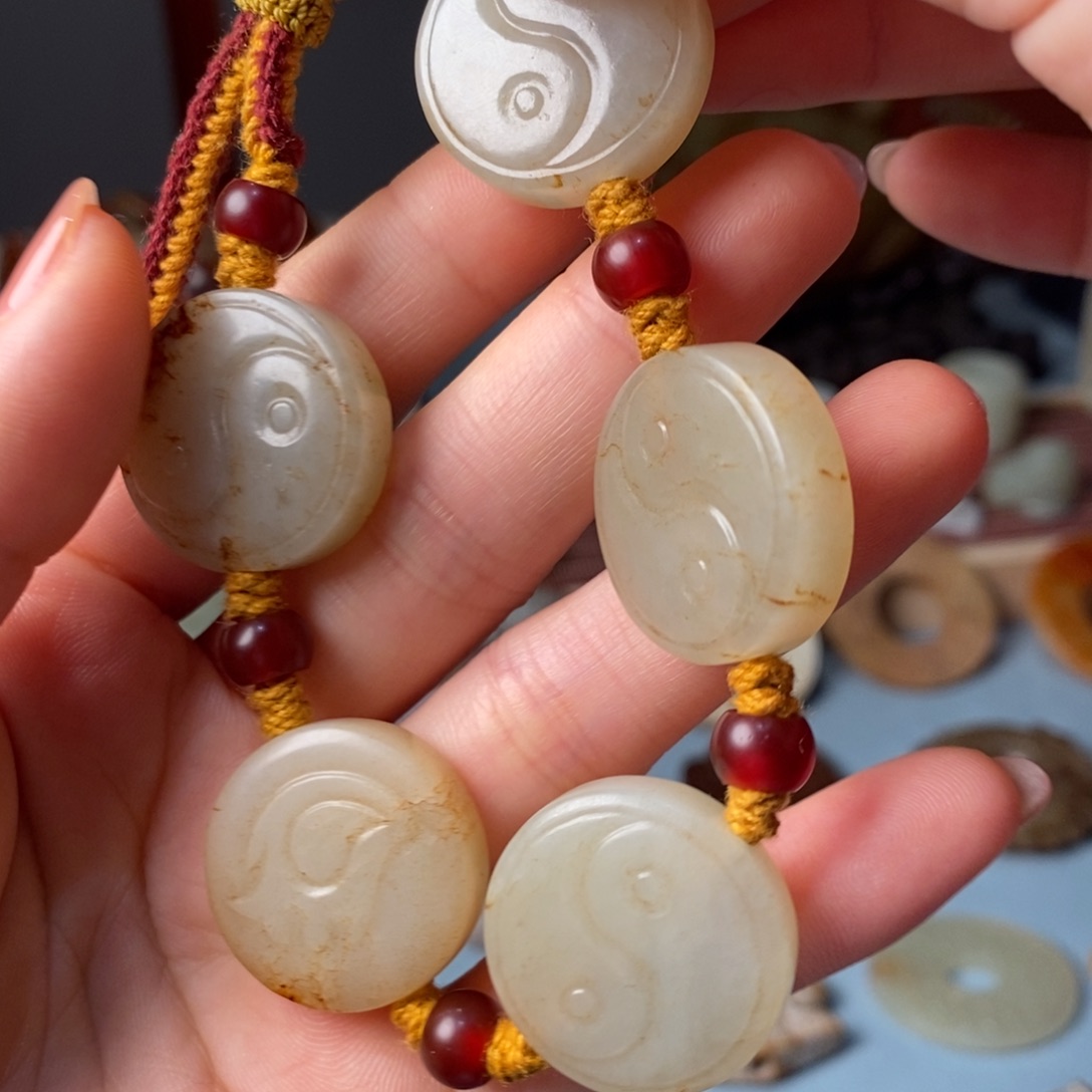 和田玉颈饰未镶嵌落****G