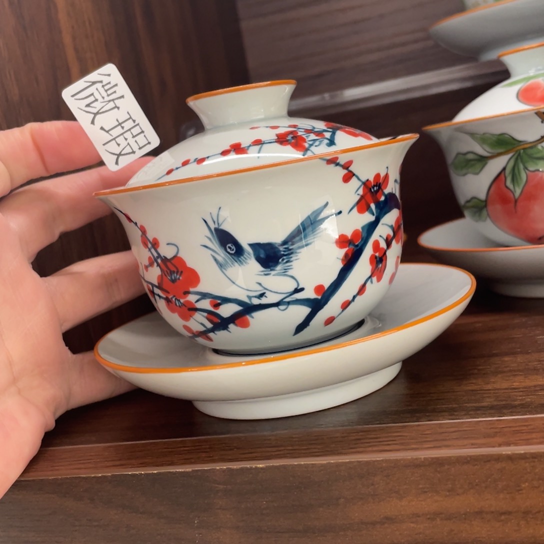 釉下手绘茶具微瑕