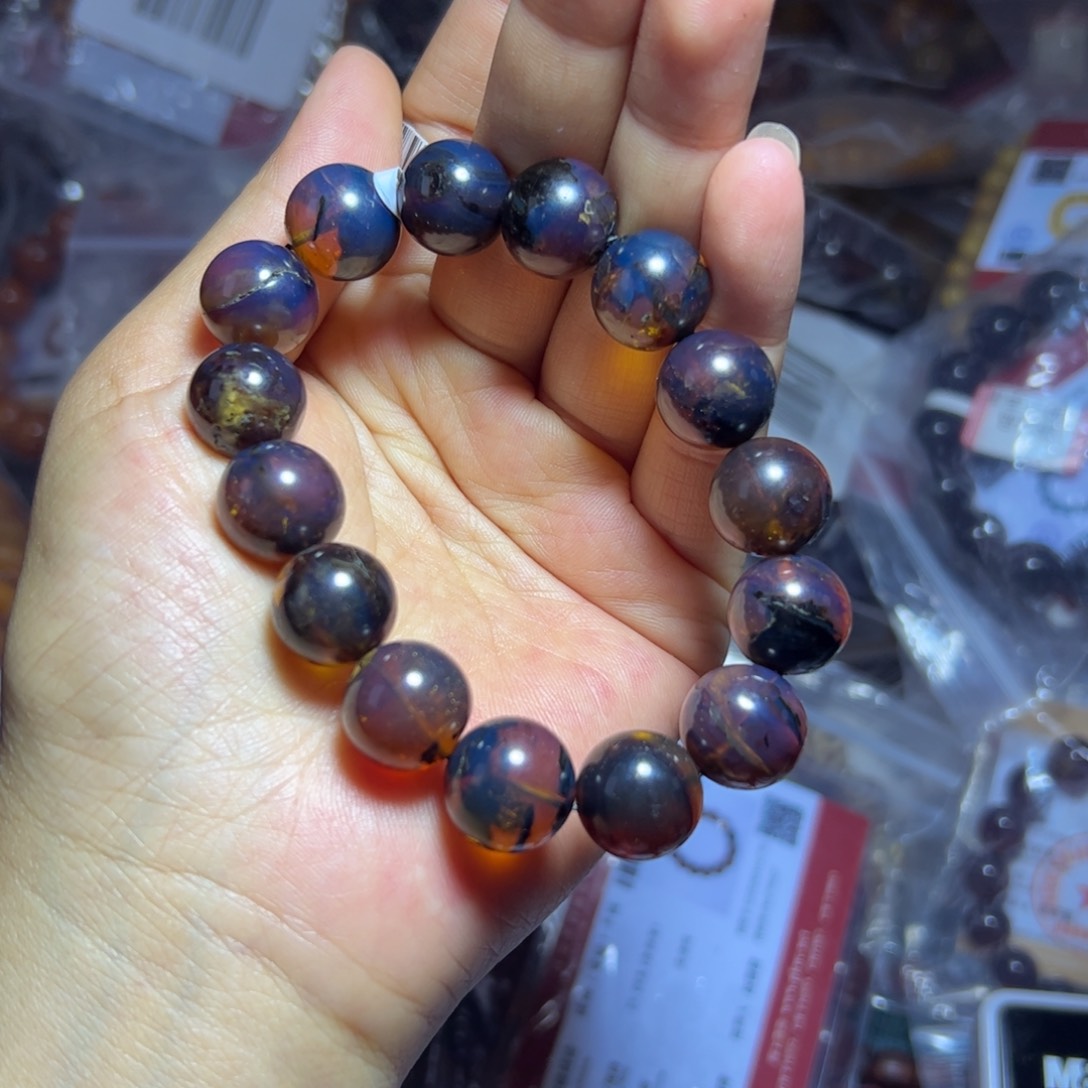 未镶嵌琥珀珠宝奇石716