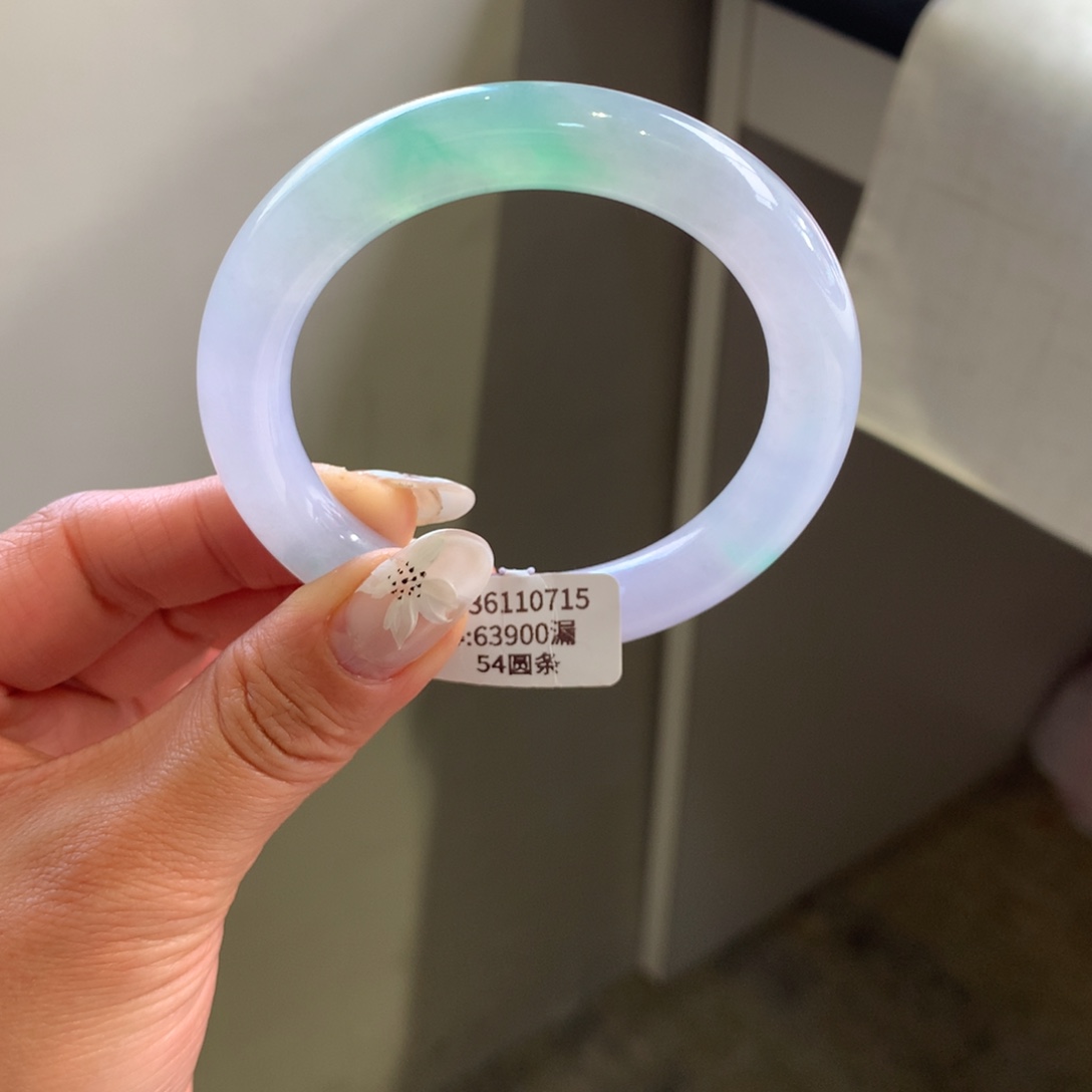 翡翠手镯未镶嵌冰春彩54圆条