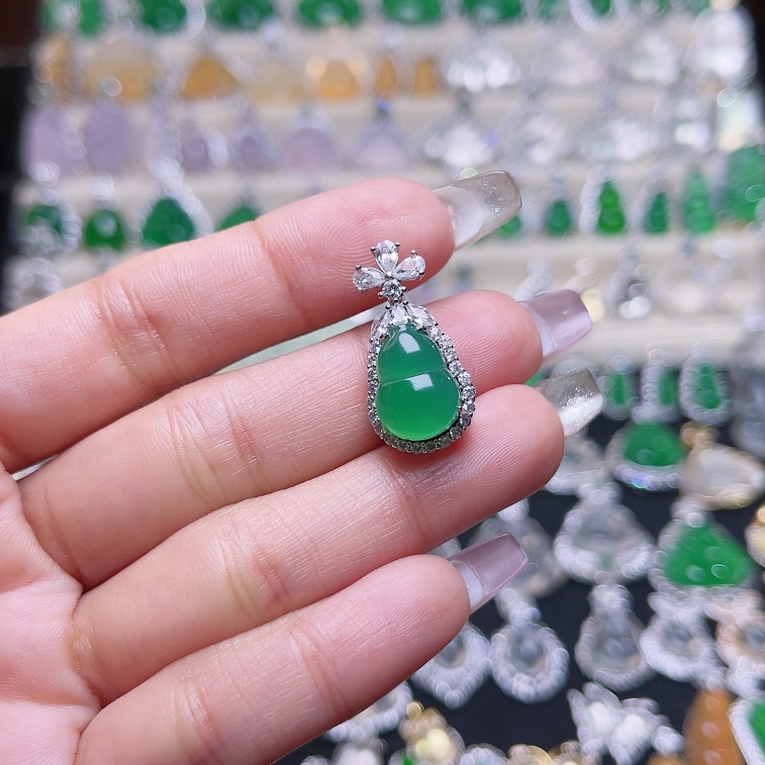 玛瑙/玉髓颈饰银S925镶嵌