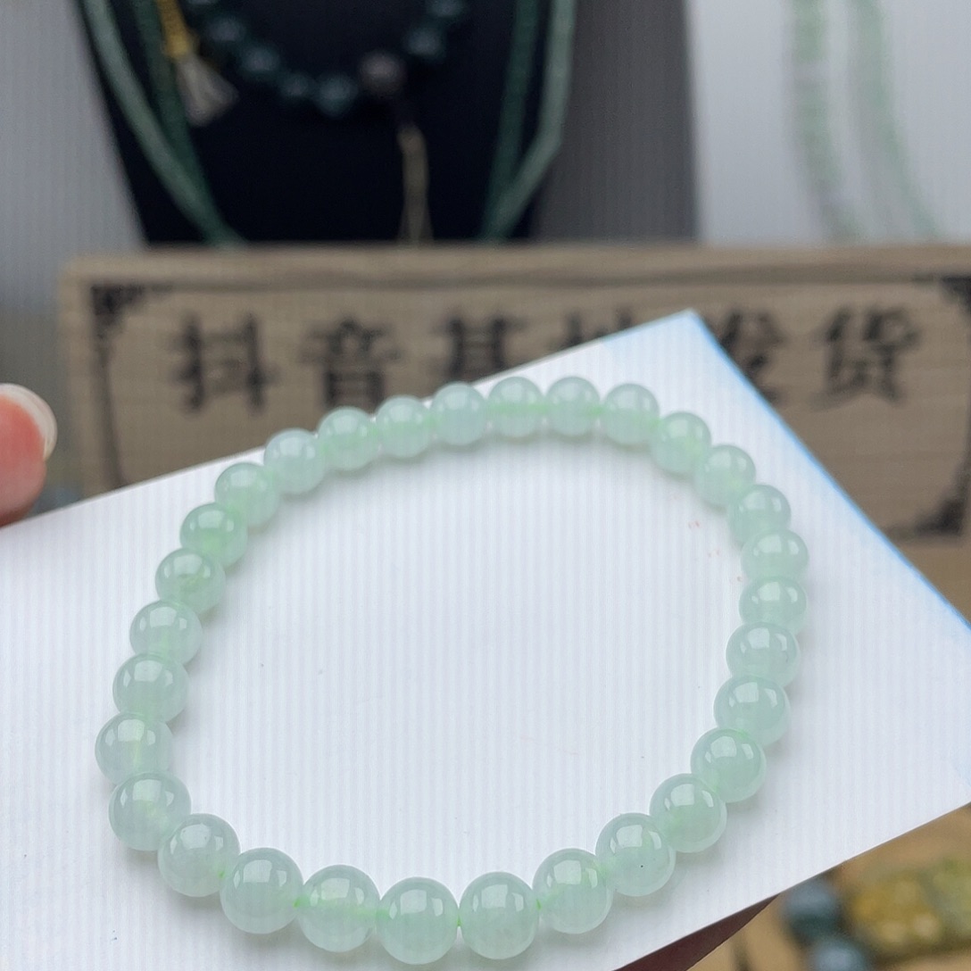 翡翠未镶嵌颈饰0006